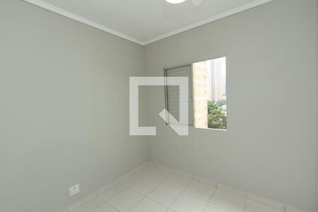 Suíte  de apartamento à venda com 3 quartos, 90m² em Vila Olímpia, São Paulo