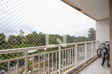 Sala - varanda - vista de apartamento para alugar com 3 quartos, 70m² em Gramado, Cotia