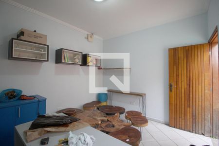 Casa para alugar com 360m², 4 quartos e 4 vagasQuarto fundos