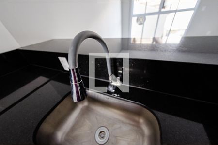 Apartamento à venda com 72m², 2 quartos e 2 vagasCozinha