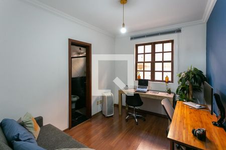 Casa à venda com 293m², 3 quartos e 4 vagasSuíte 2