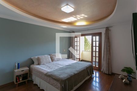 Casa à venda com 293m², 3 quartos e 4 vagasSuíte 1