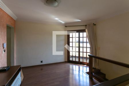 Casa à venda com 293m², 3 quartos e 4 vagasSala 2