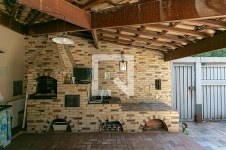 Casa à venda com 293m², 3 quartos e 4 vagasChurrasqueira