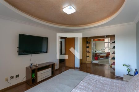 Casa à venda com 293m², 3 quartos e 4 vagasSuíte 1