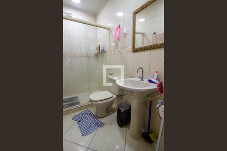 Casa à venda com 200m², 3 quartos e sem vaga Casa à venda com 200m², 3 quartos e sem vagaBanheiro Social 2