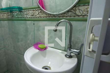 Lavabo de casa à venda com 3 quartos, 200m² em Tijuca, Rio de Janeiro