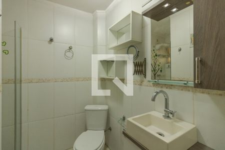 Banheiro de apartamento para alugar com 1 quarto, 60m² em Petrópolis, Porto Alegre