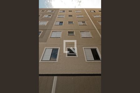 Fachada do bloco de apartamento para alugar com 2 quartos, 43m² em Vila Calegari, Guarulhos