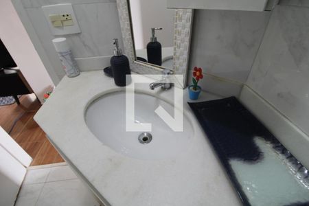 Apartamento à venda com 59m², 3 quartos e 1 vagaPia do banheiro