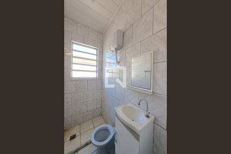 Banheiro Social de casa para alugar com 1 quarto, 50m² em Inhauma, Rio de Janeiro
