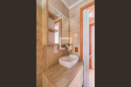Banheiro de apartamento para alugar com 1 quarto, 55m² em Camaquã, Porto Alegre