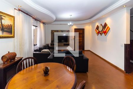 Sala 1 de casa à venda com 4 quartos, 300m² em Vila Califórnia, São Paulo