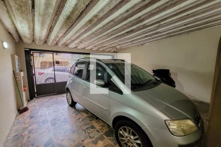 Casa à venda com 125m², 2 quartos e 2 vagas Casa à venda com 125m², 2 quartos e 2 vagasGaragem