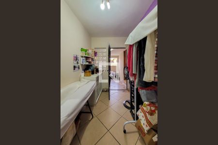 Casa à venda com 125m², 2 quartos e 2 vagas Casa à venda com 125m², 2 quartos e 2 vagasCorredor