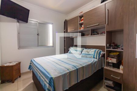 Quarto 2 de apartamento para alugar com 2 quartos, 65m² em Vila Yolanda, Osasco