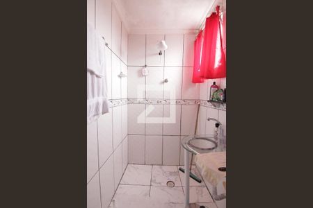 Casa para alugar com 120m², 2 quartos e 1 vagaBanheiro