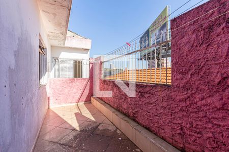 Apartamento para alugar com 100m², 2 quartos e sem vagaQuintal