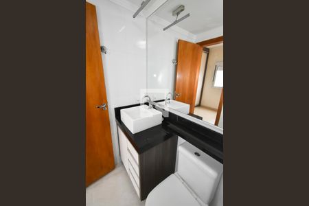 Apartamento à venda com 70m², 3 quartos e 1 vaga Apartamento à venda com 70m², 3 quartos e 1 vagaBanheiro da Suíte