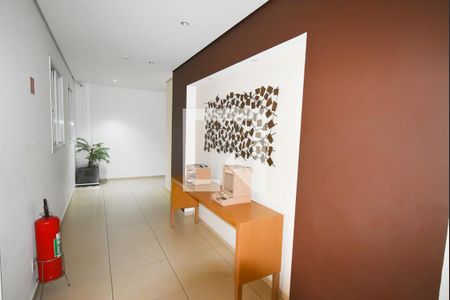 Apartamento à venda com 70m², 3 quartos e 1 vaga Apartamento à venda com 70m², 3 quartos e 1 vagaHall social