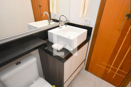 Apartamento à venda com 70m², 3 quartos e 1 vaga Apartamento à venda com 70m², 3 quartos e 1 vagaBanheiro Corredor