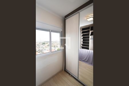 Apartamento à venda com 70m², 3 quartos e 1 vaga Apartamento à venda com 70m², 3 quartos e 1 vagaCloset