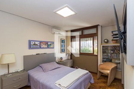 Casa à venda com 299m², 3 quartos e 3 vagasQuarto 2