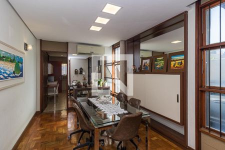 Sala de casa à venda com 3 quartos, 299m² em Jardim Botânico, Porto Alegre