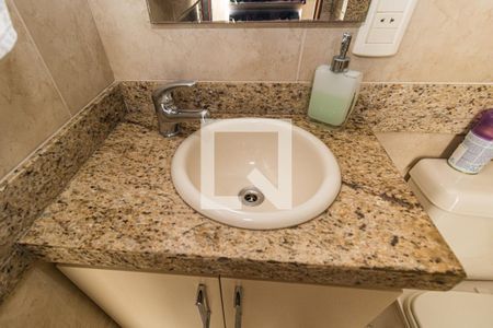 Casa à venda com 299m², 3 quartos e 3 vagasBanheiro 2