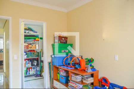 Casa à venda com 196m², 4 quartos e 2 vagasQuarto 2 - Suíte