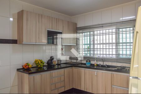 Casa à venda com 196m², 4 quartos e 2 vagasCozinha