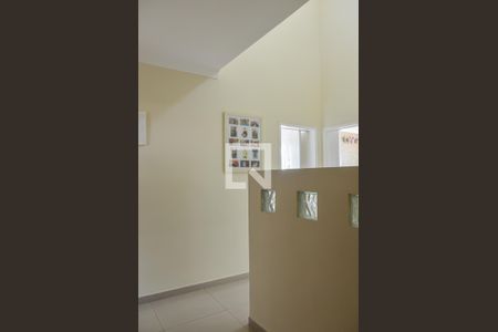 Casa à venda com 196m², 4 quartos e 2 vagasEscritório