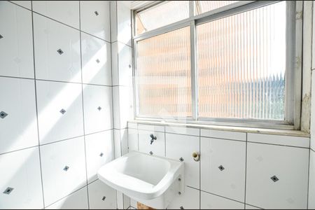 Apartamento à venda com 60m², 2 quartos e 1 vagaÁrea de Serviço