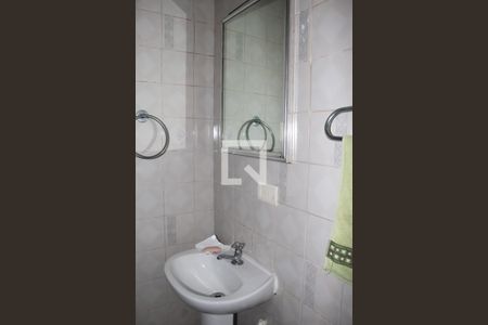Casa para alugar com 160m², 2 quartos e 3 vagasBanheiro 