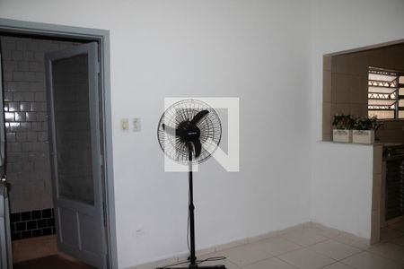 Sala  de casa para alugar com 2 quartos, 160m² em Aviação, Praia Grande