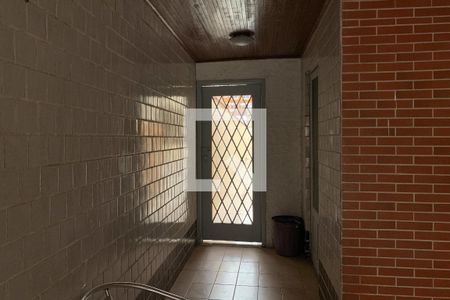 Casa para alugar com 160m², 2 quartos e 3 vagasQuintal/Garagem 