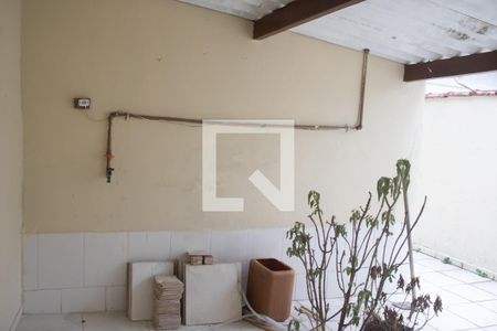 Casa para alugar com 160m², 2 quartos e 3 vagasQuintal