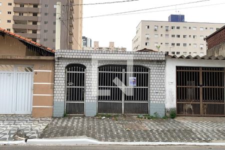 Casa para alugar com 160m², 2 quartos e 3 vagasFachada 
