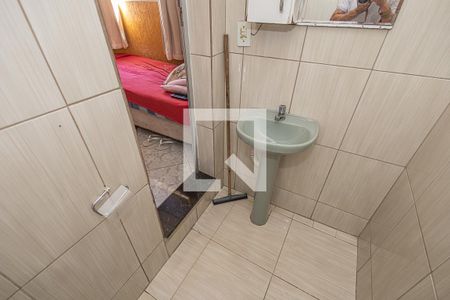 Casa à venda com 360m², 4 quartos e 4 vagas Casa à venda com 360m², 4 quartos e 4 vagasBanheiro sa suite