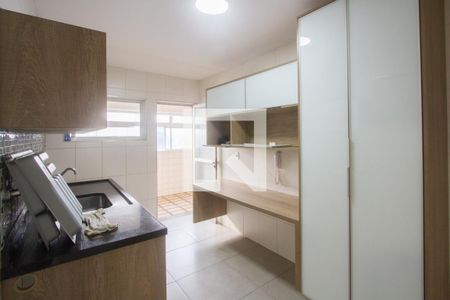 Apartamento à venda com 120m², 3 quartos e 1 vaga Apartamento à venda com 120m², 3 quartos e 1 vagaCozinha