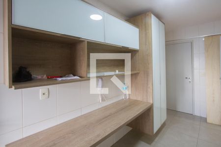 Apartamento à venda com 120m², 3 quartos e 1 vaga Apartamento à venda com 120m², 3 quartos e 1 vagaCozinha