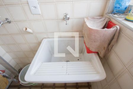 Apartamento à venda com 120m², 3 quartos e 1 vaga Apartamento à venda com 120m², 3 quartos e 1 vagaTanque