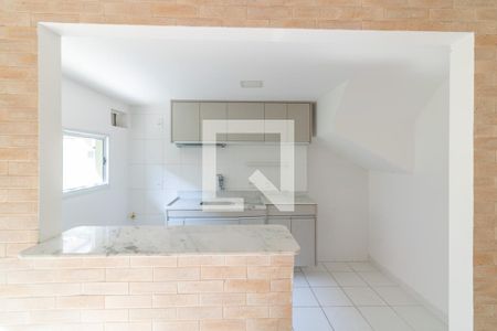 Casa de condomínio à venda com 83m², 3 quartos e 1 vaga Casa de condomínio à venda com 83m², 3 quartos e 1 vagaCozinha