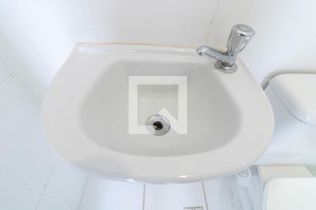 Casa de condomínio à venda com 83m², 3 quartos e 1 vaga Casa de condomínio à venda com 83m², 3 quartos e 1 vagaBanheiro Social