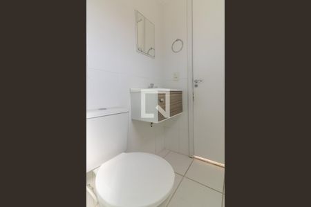 Casa de condomínio à venda com 83m², 3 quartos e 1 vaga Casa de condomínio à venda com 83m², 3 quartos e 1 vagaSuíte - Banheiro
