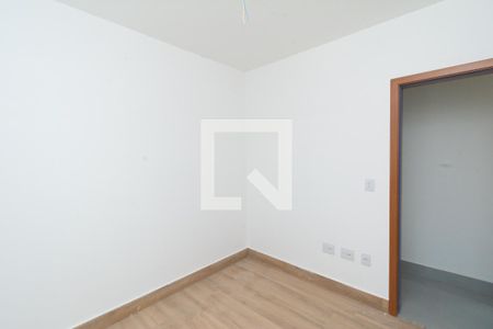 Quarto 1 de apartamento para alugar com 3 quartos, 90m² em Tirol (barreiro), Contagem