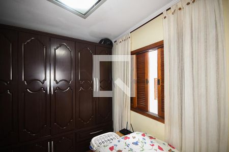 Casa à venda com 191m², 3 quartos e 4 vagasQuarto 2