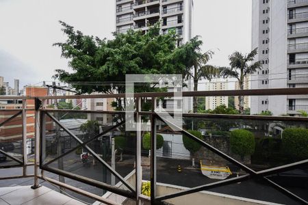 Casa à venda com 191m², 3 quartos e 4 vagasVaranda da suíte