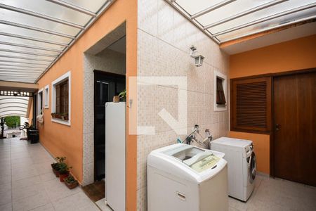 Casa à venda com 191m², 3 quartos e 4 vagasÁrea de serviço