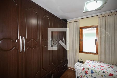 Casa à venda com 191m², 3 quartos e 4 vagasQuarto 2